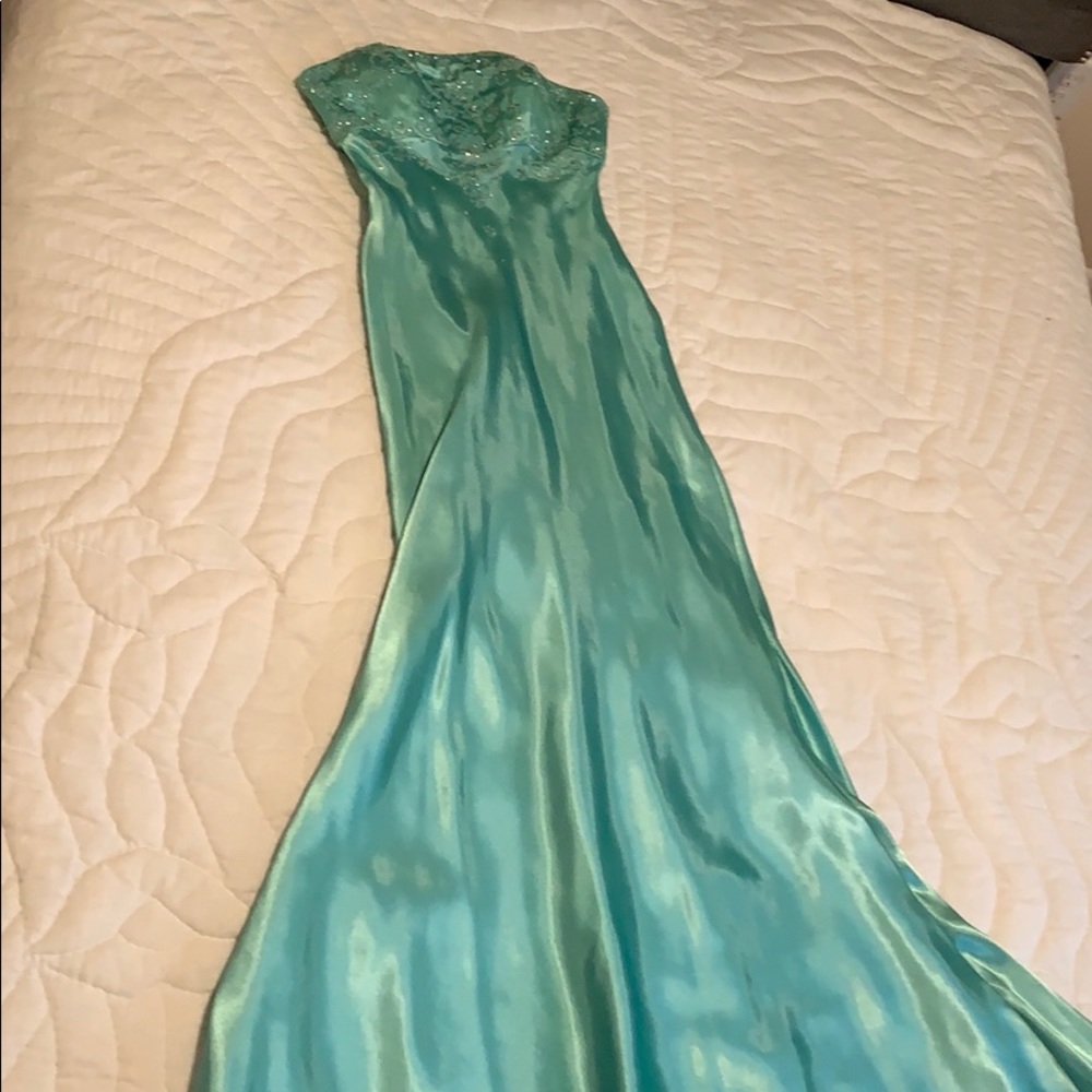 Sea foam green sheath prom dress